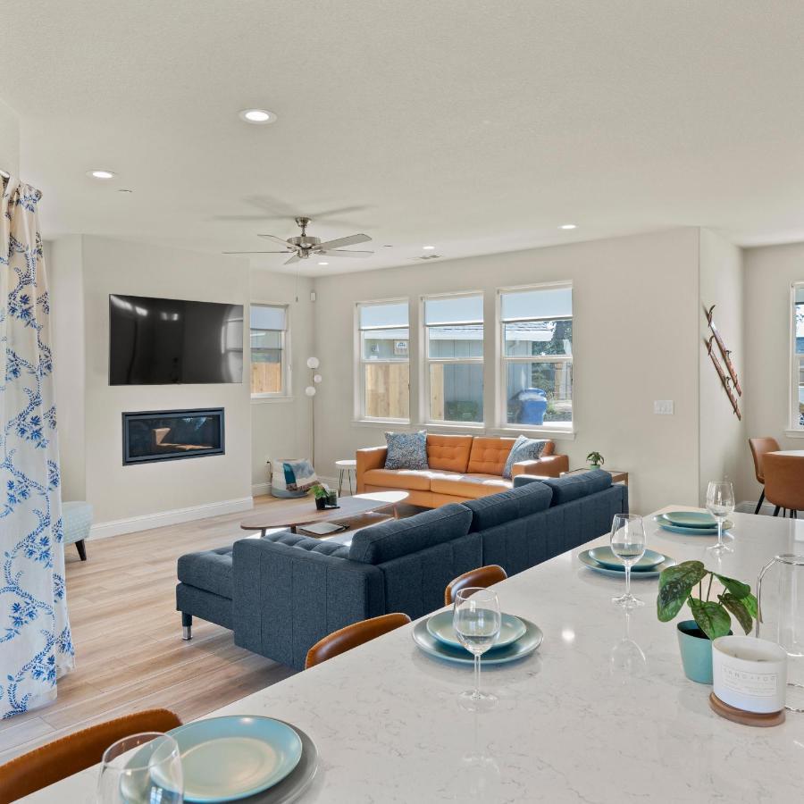 Newly Built Murphys Modern Retreat Bagian luar foto